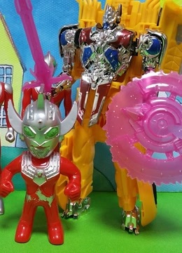 奥特曼蛋 变形金刚玩具免费观看