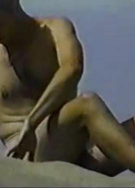 裸体海滩免费观看